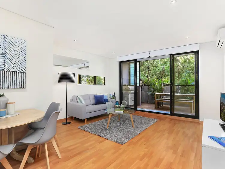 Second view of Homely apartment listing, 4/89 Queenscliff Road, Queenscliff NSW 2096
