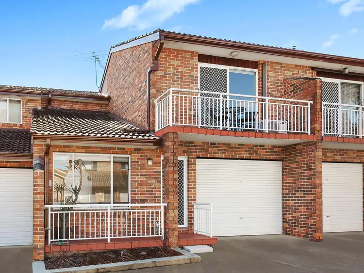 4/1 Lusty Place, Moorebank NSW 2170