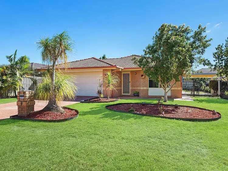 17 Hicklin Street, Springfield QLD 4300