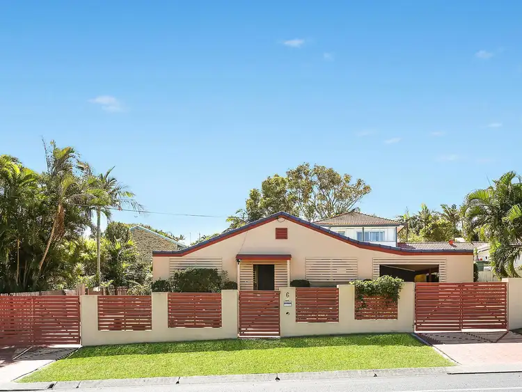 6 Dame Patti Drive, Sunrise Beach QLD 4567