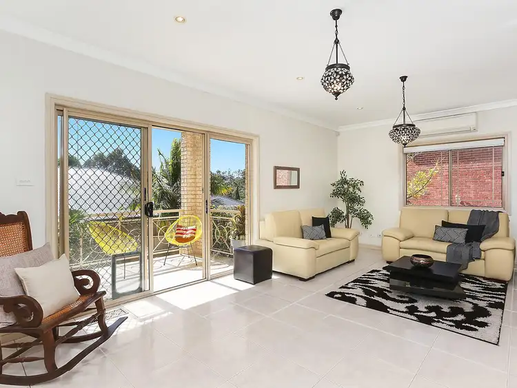 Fourth view of Homely house listing, 33 Comet Circuit, Beaumont Hills NSW 2155
