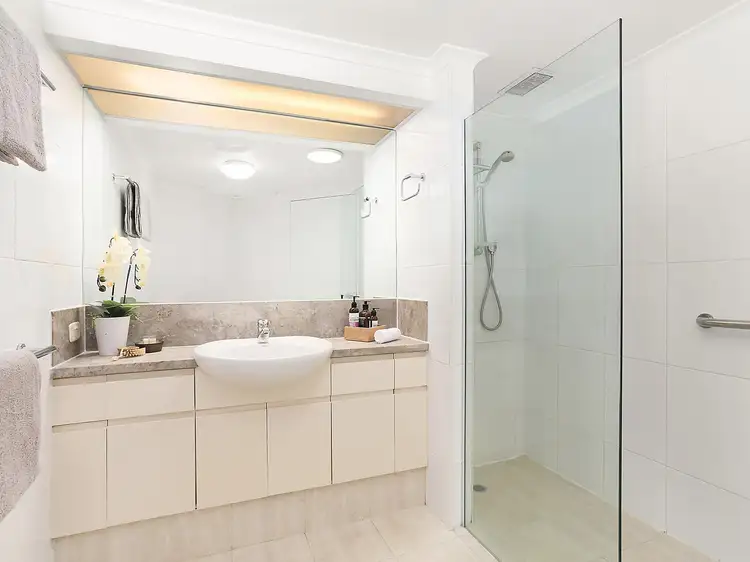 Seventh view of Homely apartment listing, 33/78 Cairns Street, Kangaroo Point QLD 4169