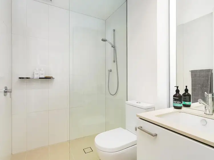 Sixth view of Homely apartment listing, 2/157 Peel Street, Windsor VIC 3181