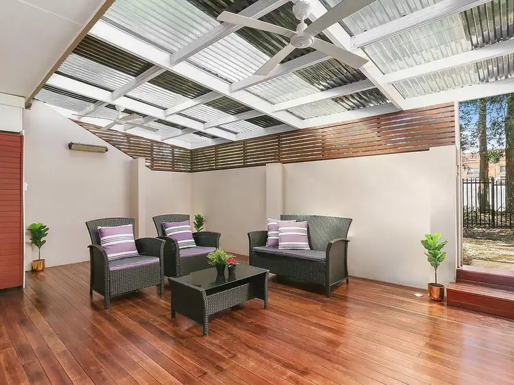 42/1 Koorooma Place