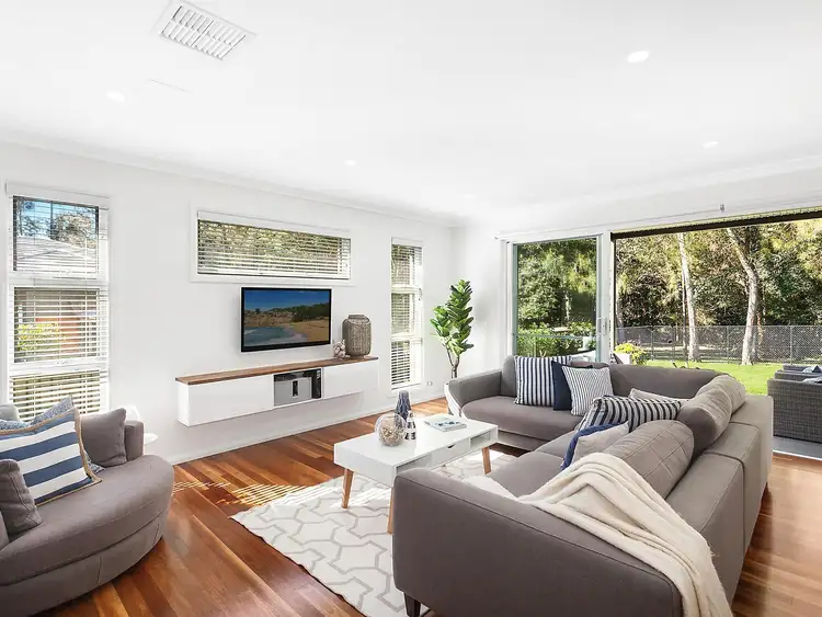 Fourth view of Homely house listing, 4/157 The Round Drive, Avoca Beach NSW 2251