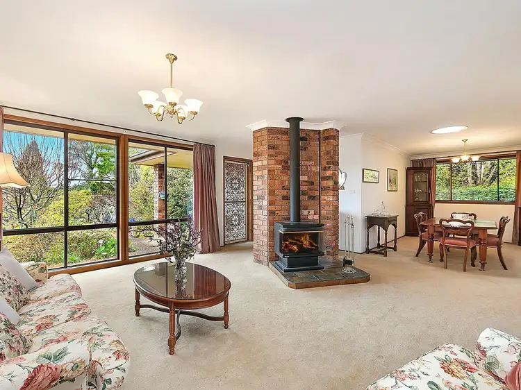 Second view of Homely house listing, 4 Evergreen Circle, Wentworth Falls NSW 2782
