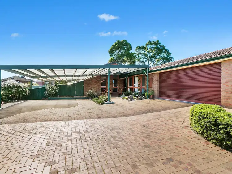 4 David Close, Bayswater North VIC 3153