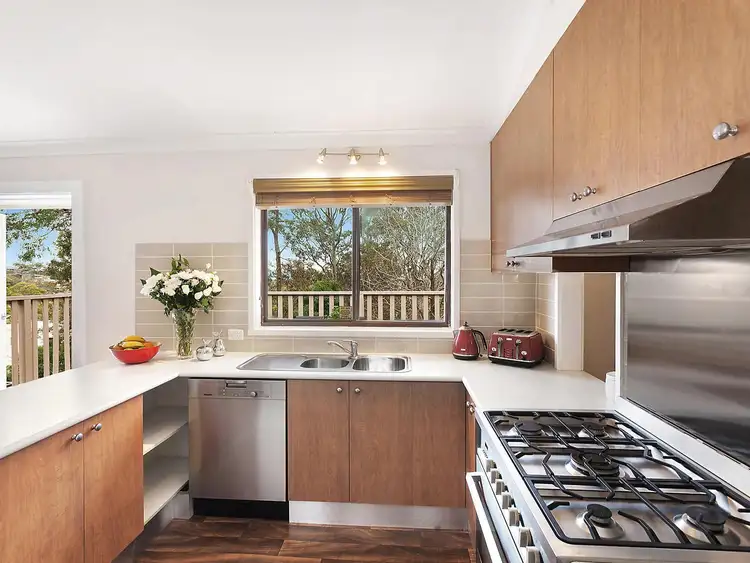 17 Mermaid Drive, Bateau Bay NSW 2261