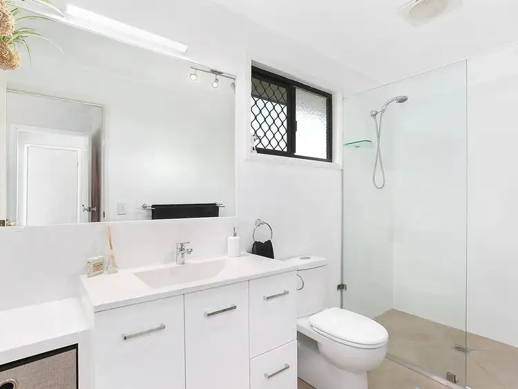 Fifth view of Homely apartment listing, 7/18 Beacon Court, Sunrise Beach QLD 4567
