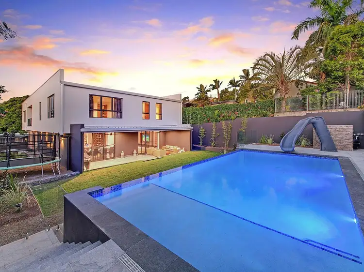 61 Dunrod Street, Holland Park West QLD 4121