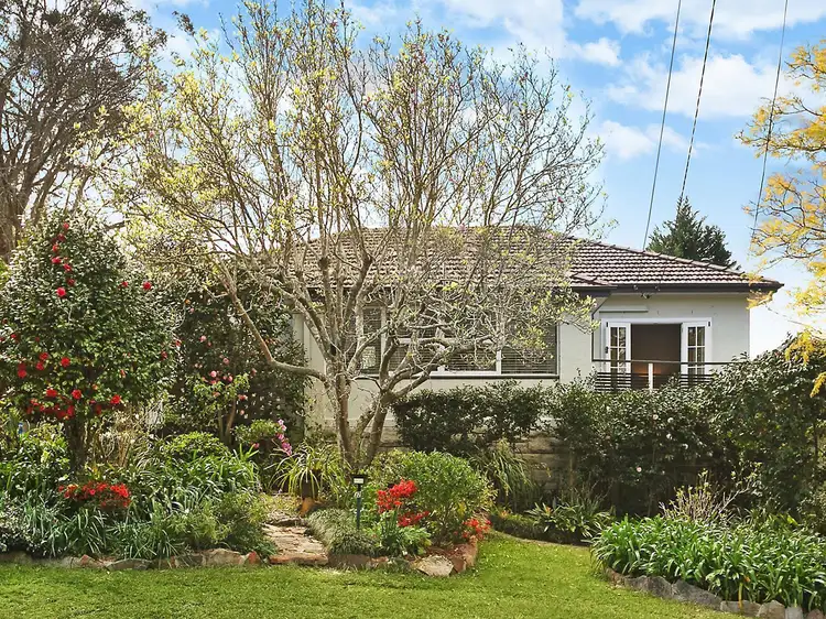 Second view of Homely house listing, 2 Linden Avenue, Pymble NSW 2073