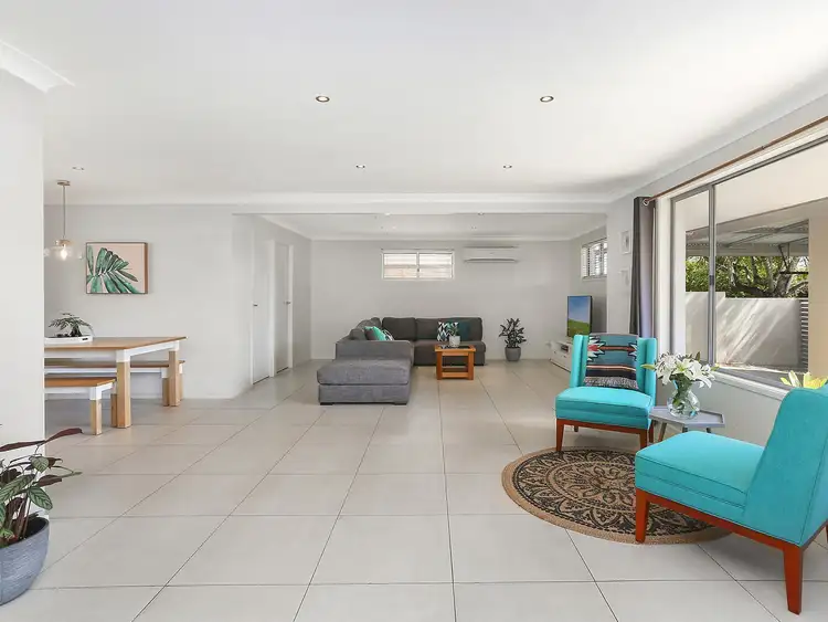 Second view of Homely house listing, 6 Barklya Place, Palm Beach QLD 4221