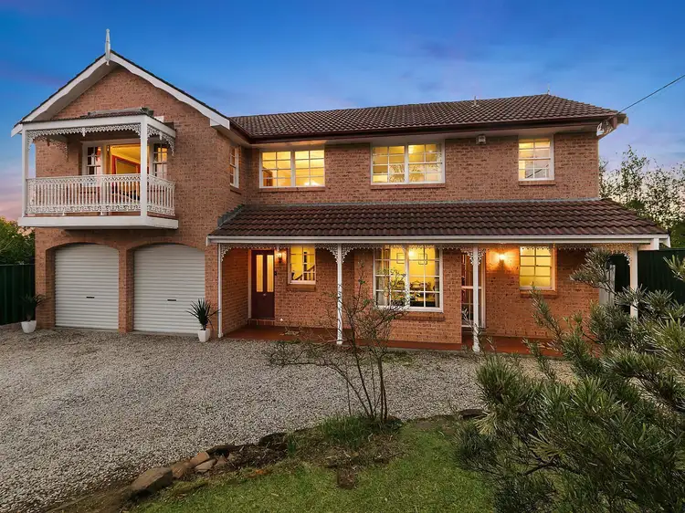 3 Maple Grove, Wentworth Falls NSW 2782