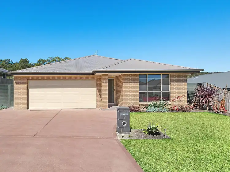 9 Brookfield Avenue, Fletcher NSW 2287