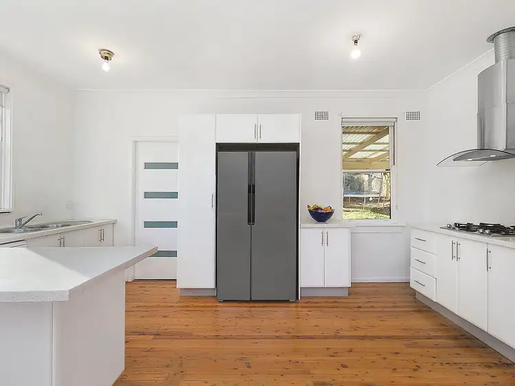 Fourth view of Homely house listing, 39 Gladys Crescent, Seven Hills NSW 2147