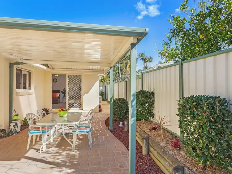 Fourth view of Homely villa listing, 2/164 Ocean Parade, Blue Bay NSW 2261