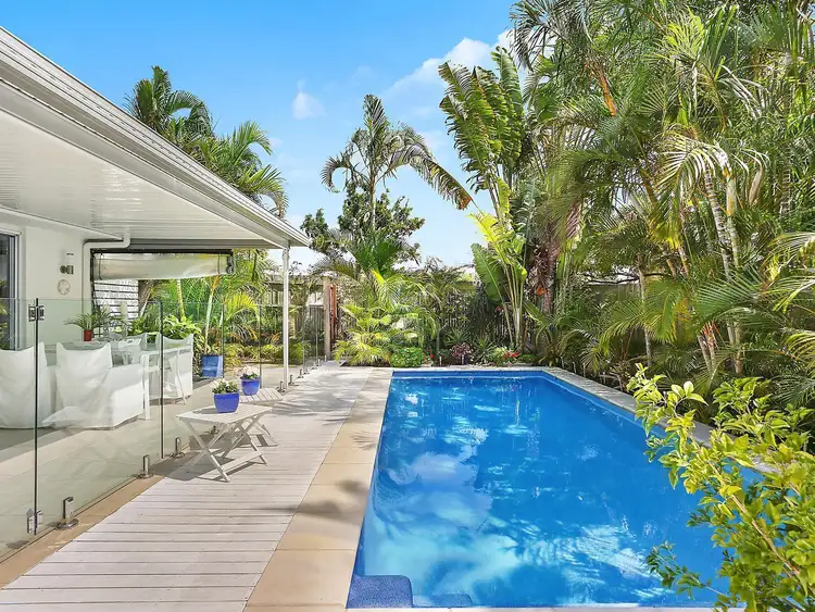 16 Stardust Court, Sunrise Beach QLD 4567