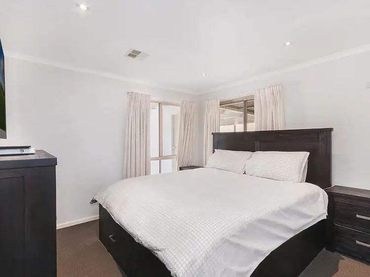 Fifth view of Homely house listing, 14 Stace Place, Gordon ACT 2906