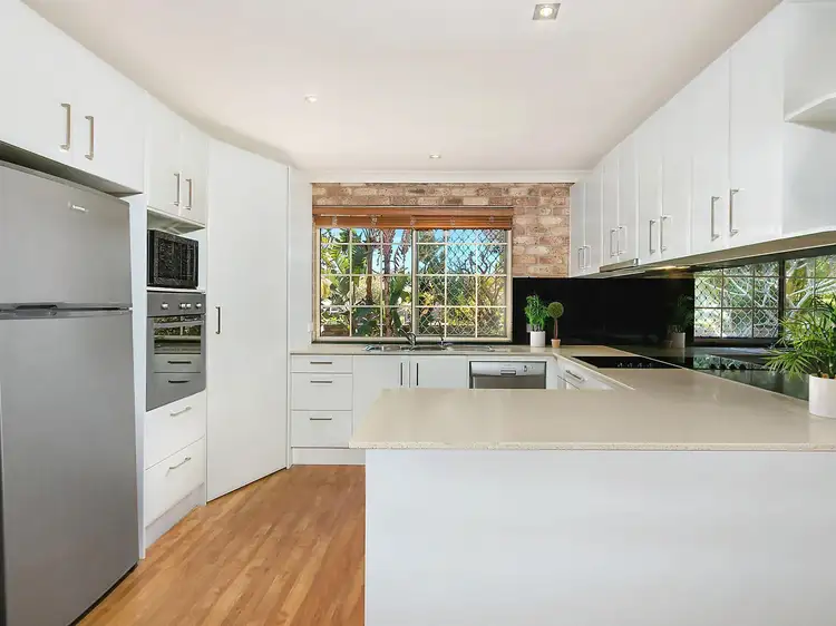 Second view of Homely house listing, 2 Blackbean Court, Elanora QLD 4221