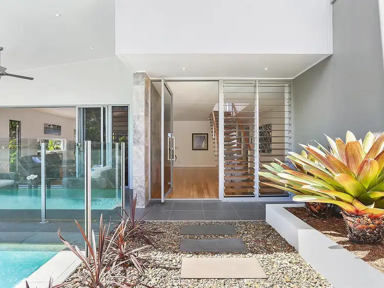 6 Wyona Drive, Noosa Heads QLD 4567