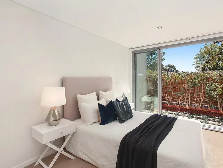 Third view of Homely apartment listing, 2/3 Bundarra Avenue, Wahroonga NSW 2076