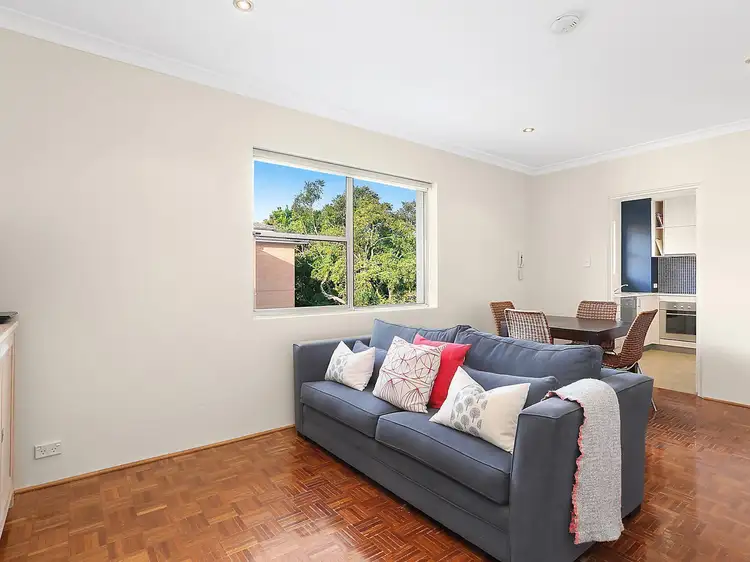 15/5 Rocklands Road