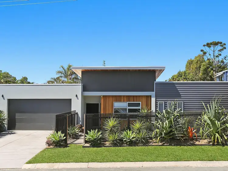 20 Orcades Street, Sunrise Beach QLD 4567