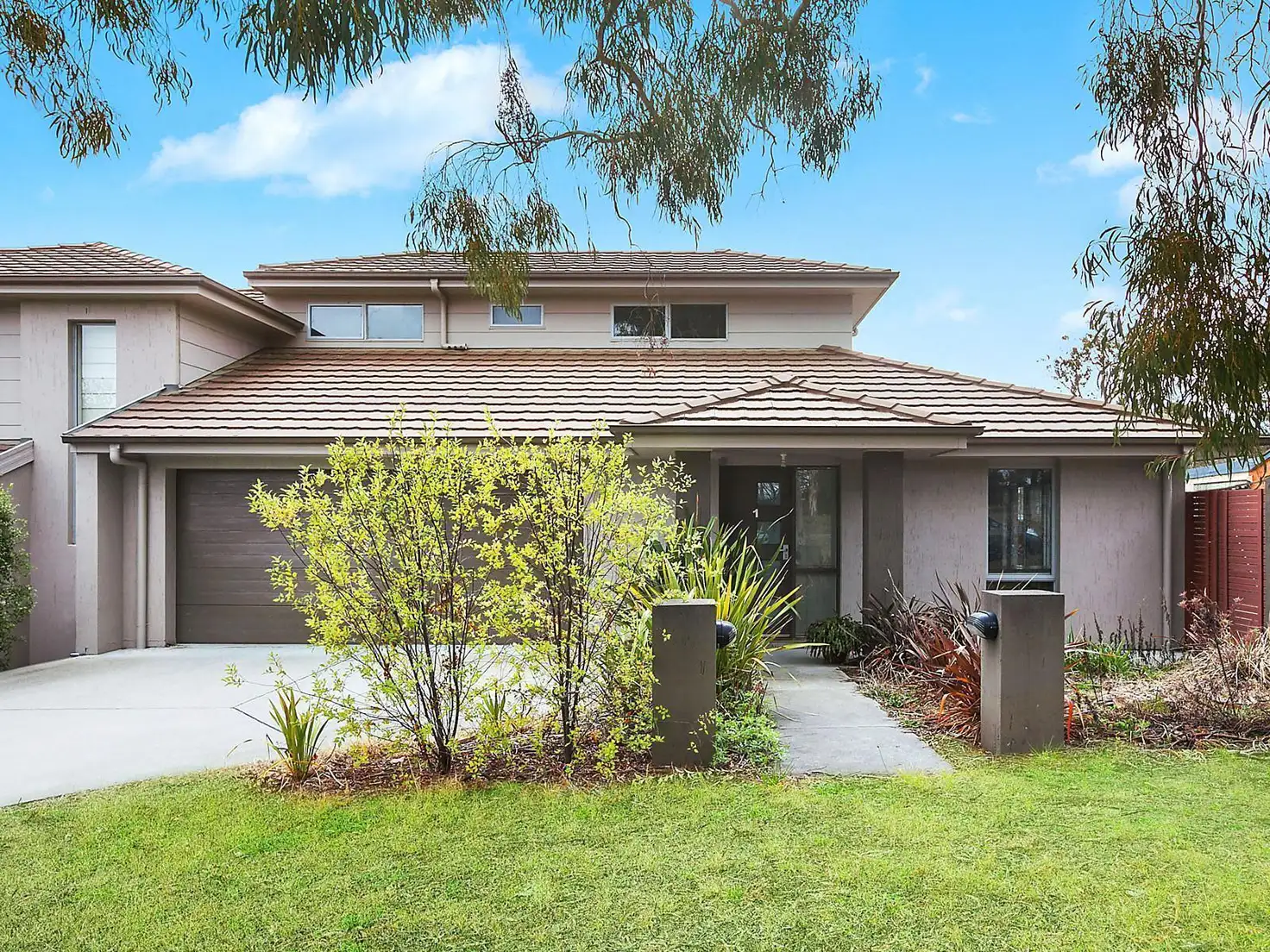 Main view of Homely townhouse listing, 1/11 Laseron Place, Mawson ACT 2607