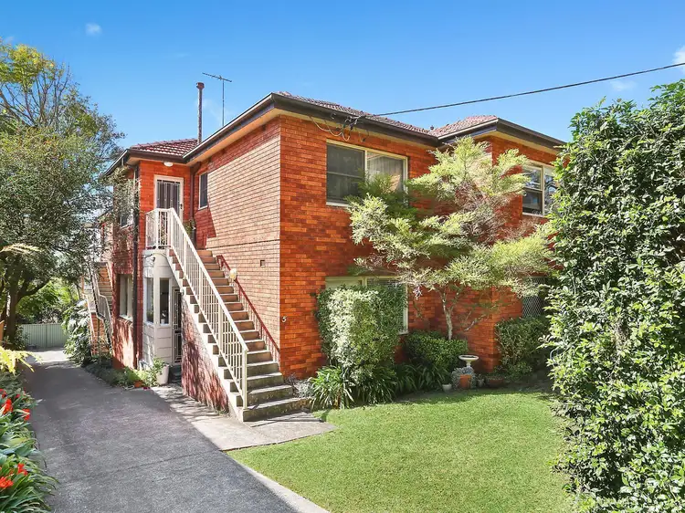 Second view of Homely apartment listing, 4/48 Seaview Street, Cronulla NSW 2230