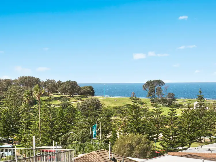 Fourth view of Homely apartment listing, 5/186 Coogee Bay Road, Coogee NSW 2034