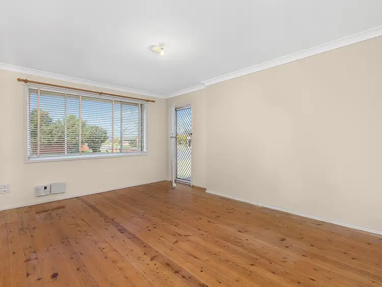 Fourth view of Homely villa listing, 1/105 Edgeworth Avenue, Kanahooka NSW 2530