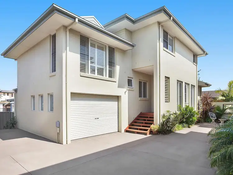Second view of Homely villa listing, 5/82 Hutton Road, The Entrance North NSW 2261