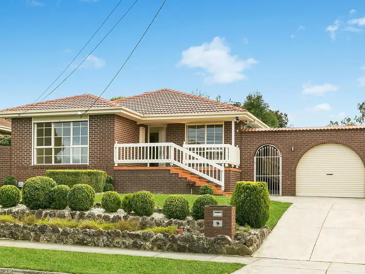 41 Raphael Drive, Wheelers Hill VIC 3150