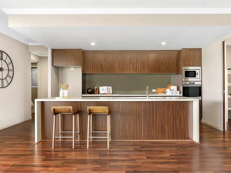 18 Harmony Crescent, South Ripley QLD 4306