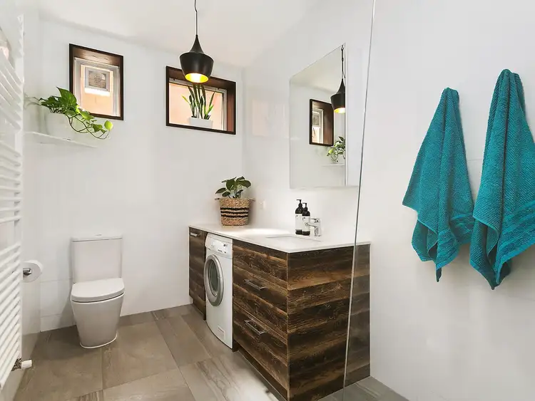 Fourth view of Homely apartment listing, 2/47 Westbury Street, St Kilda East VIC 3183