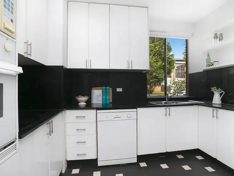 Fourth view of Homely apartment listing, 2/10 Mount Street, Hunters Hill NSW 2110