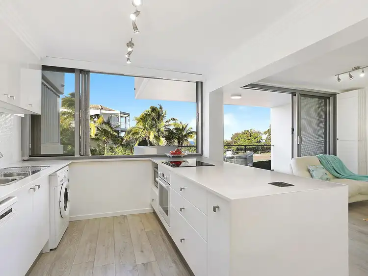 Fourth view of Homely unit listing, 2/5 Selene Street, Sunrise Beach QLD 4567