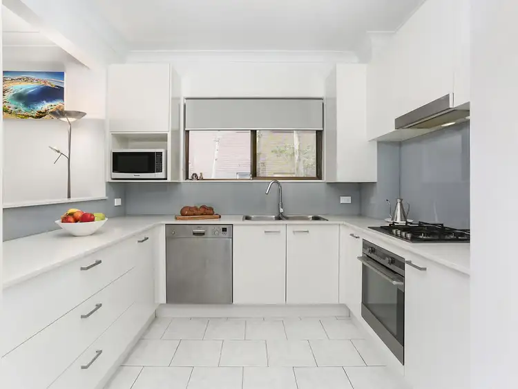 Fourth view of Homely apartment listing, 8/13 Ocean Street North, Bondi NSW 2026
