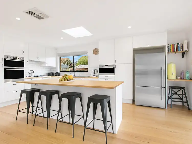 Main view of Homely house listing, 66 Esther Crescent, Mooroolbark VIC 3138