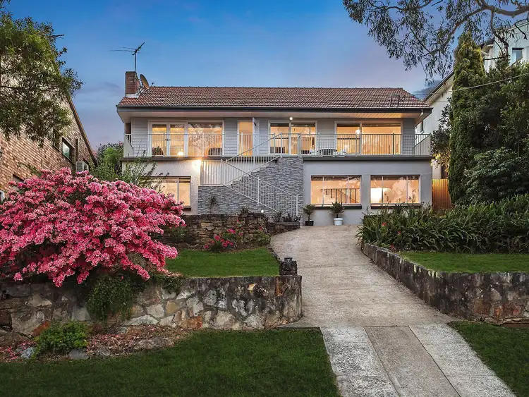 7 Boronia Parade, Lugarno NSW 2210