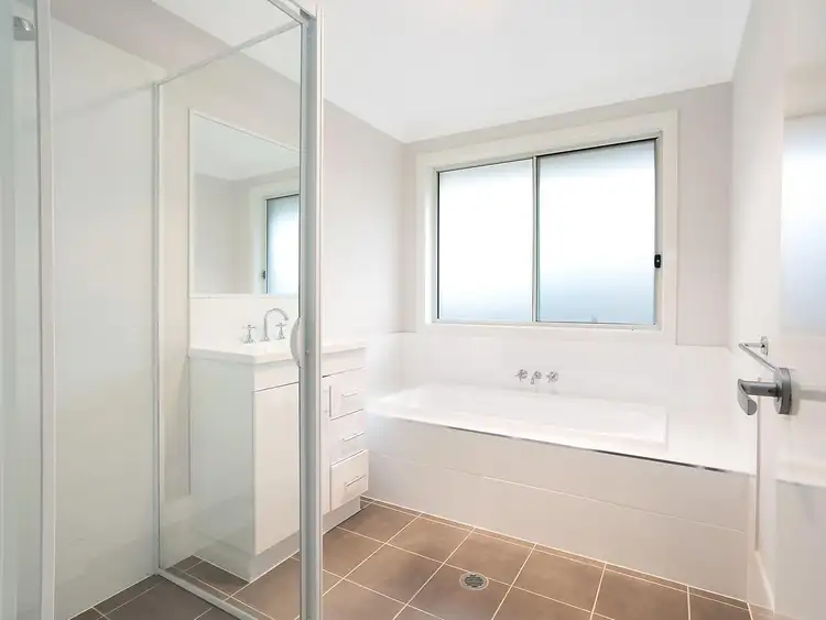 Fifth view of Homely house listing, 32 Rein Drive, Wadalba NSW 2259