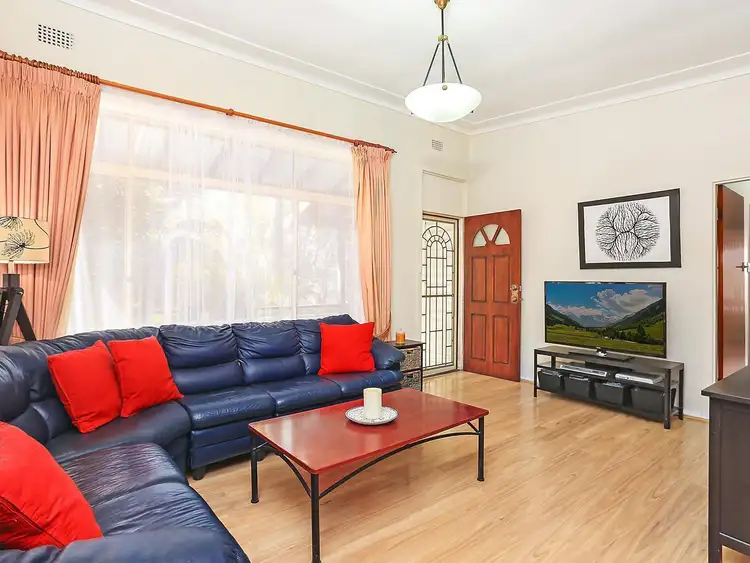 Fourth view of Homely house listing, 17 Toronto Avenue, Cromer NSW 2099