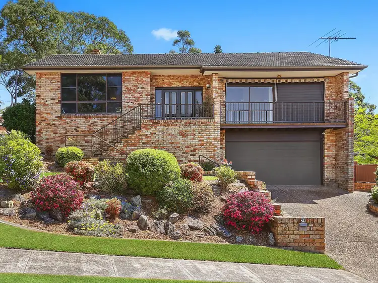 27 Tea Tree Place, Kirrawee NSW 2232