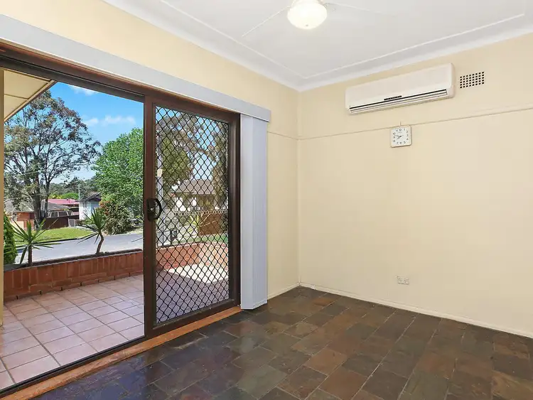 Fourth view of Homely house listing, 6 Farrar Place, Lalor Park NSW 2147