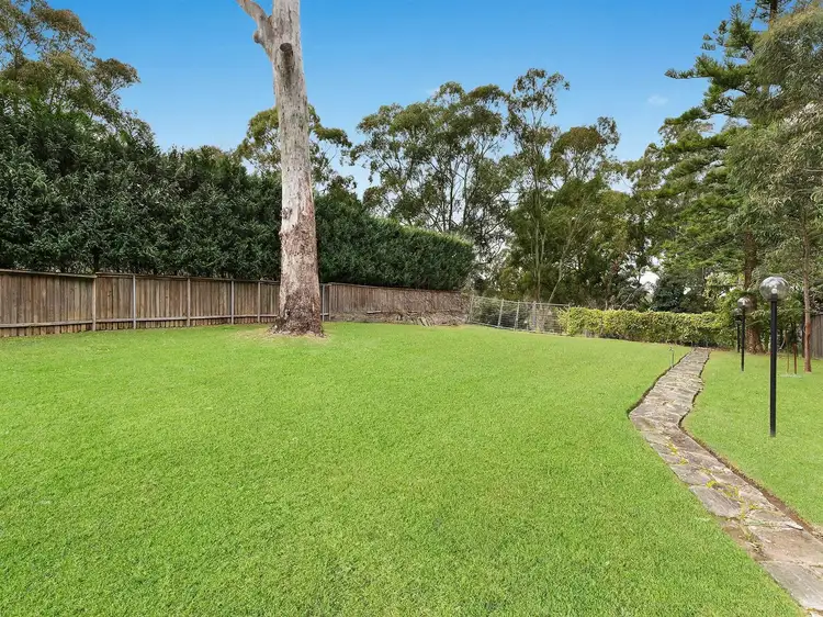 24 Buckingham Road, Killara NSW 2071