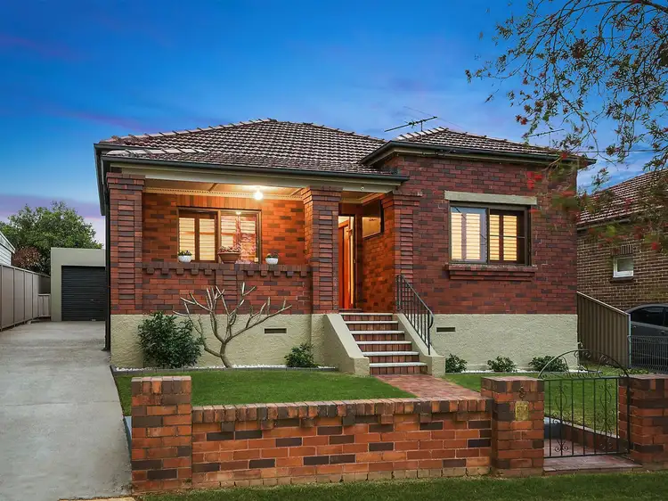 8 Charleston Avenue, Earlwood NSW 2206