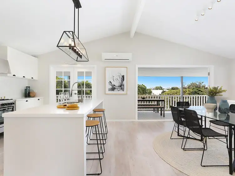 3 Merope Street, Sunrise Beach QLD 4567