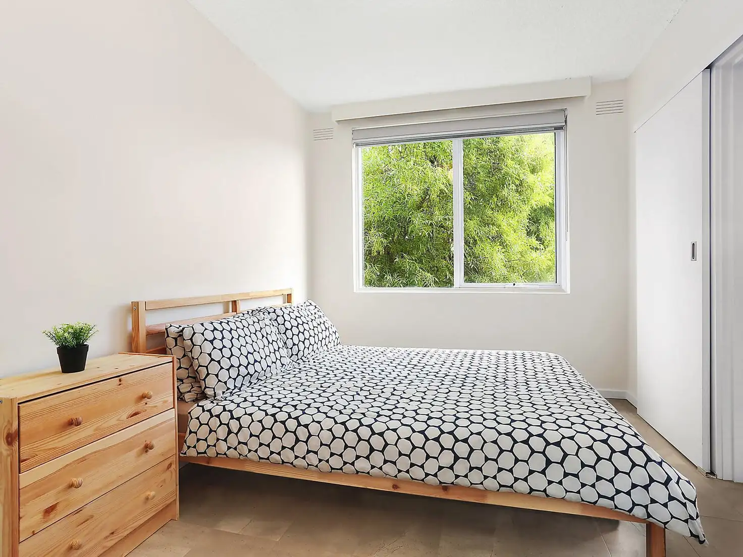 Main view of Homely apartment listing, 5/50 Carlisle Street, St Kilda VIC 3182