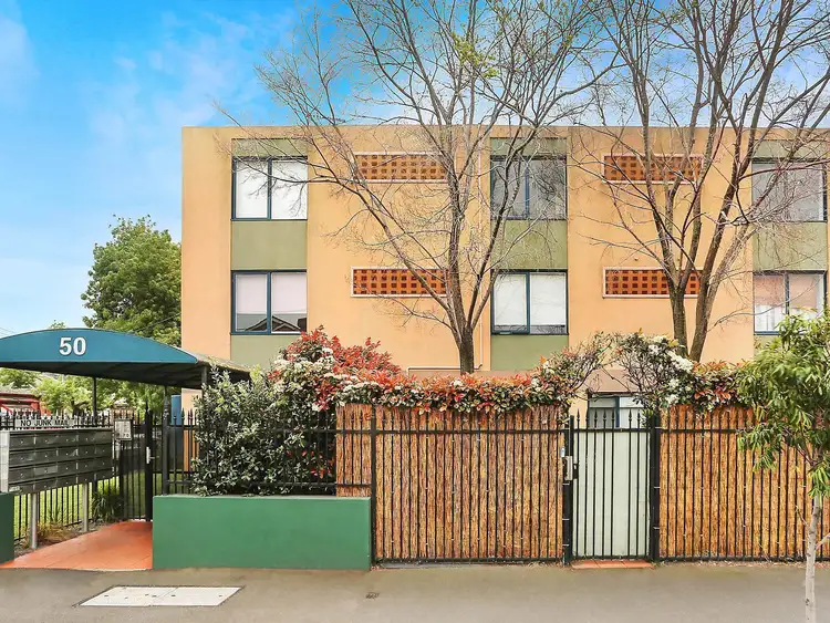Fifth view of Homely apartment listing, 5/50 Carlisle Street, St Kilda VIC 3182