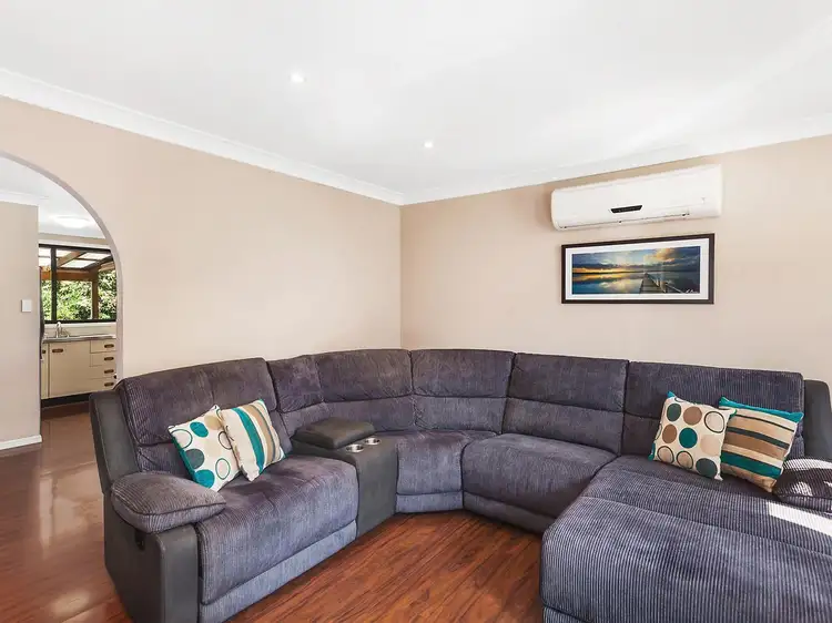 Second view of Homely house listing, 6 Gardenia Close, Narara NSW 2250